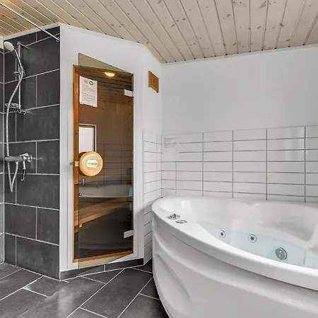 度假居 Gorgeous Home In Sydals With Sauna Skovby (Syddanmark)